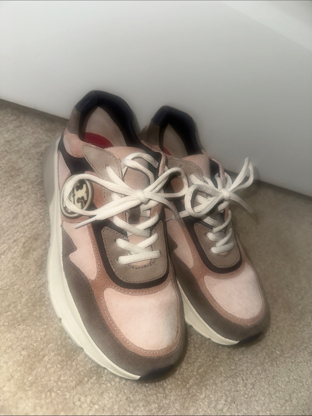 Tory Burch women sneakers size 9m pink/taupe